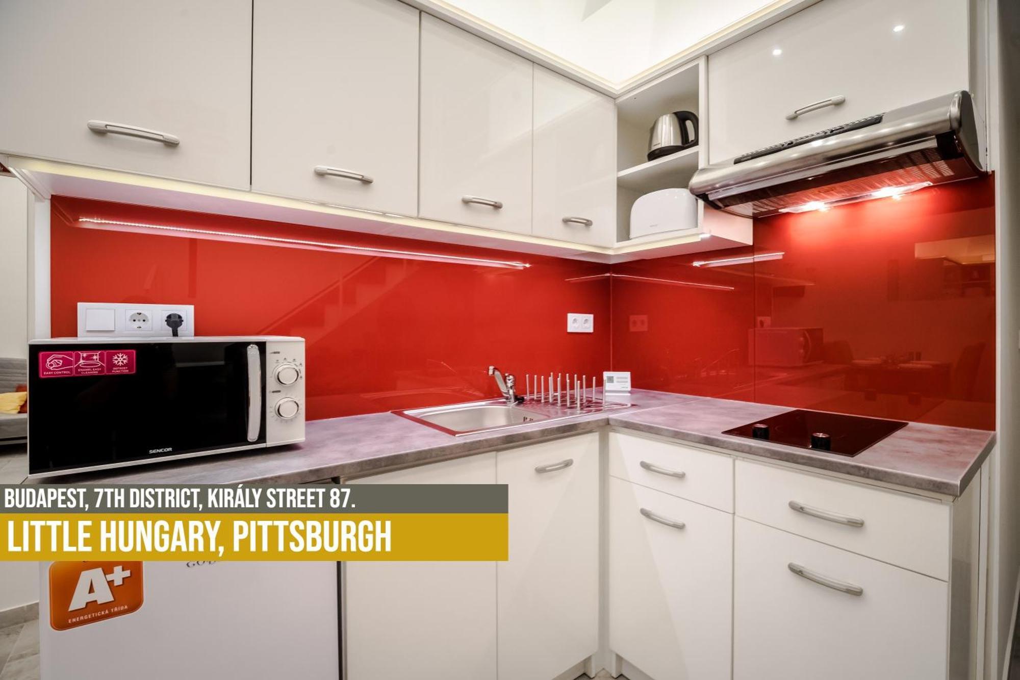 Little Americas Kiraly Street Apartments ブダペスト エクステリア 写真
